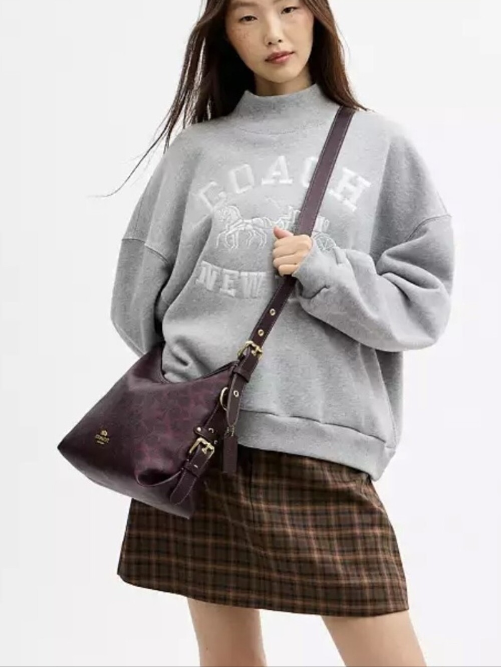 NWT Coach Laurel Shoulder Bag Signature Canvas Black Currant Gold - Picture 4 of 10